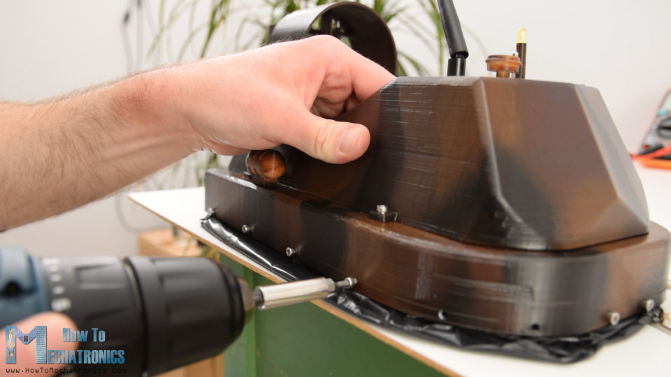 securing the skirt to the hovercraft body