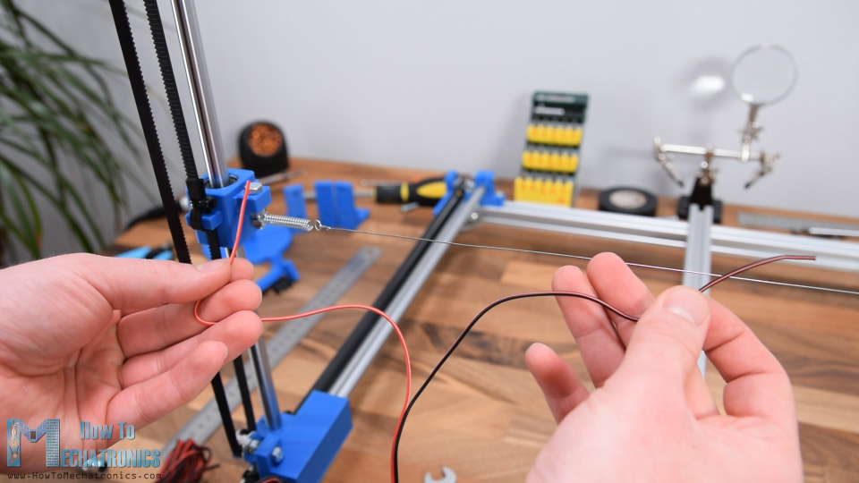 Connecting the hot wire with electrical wire