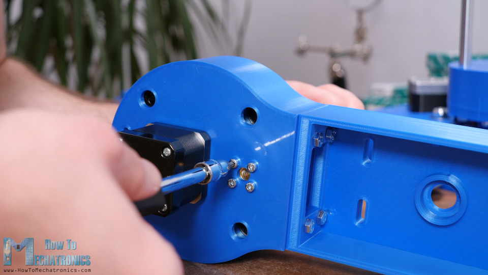 Securing the lead screw nut in place