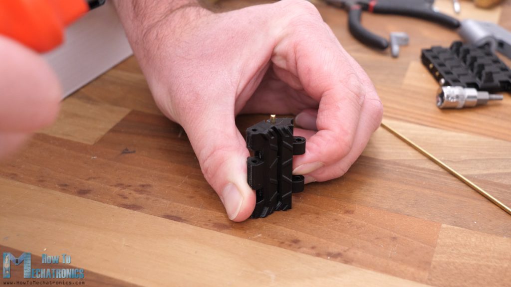 Connecting the tracks together with 2mm brass welding rod