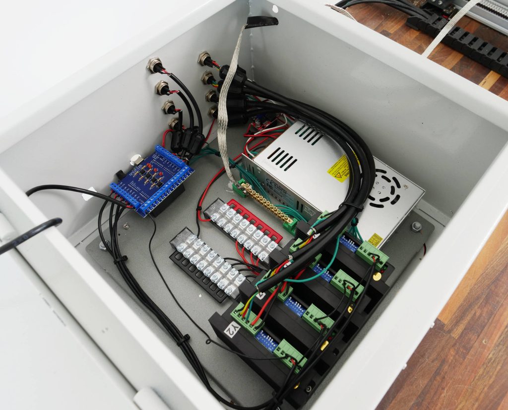 DIY CNC Control box based on Arduino and GRBL